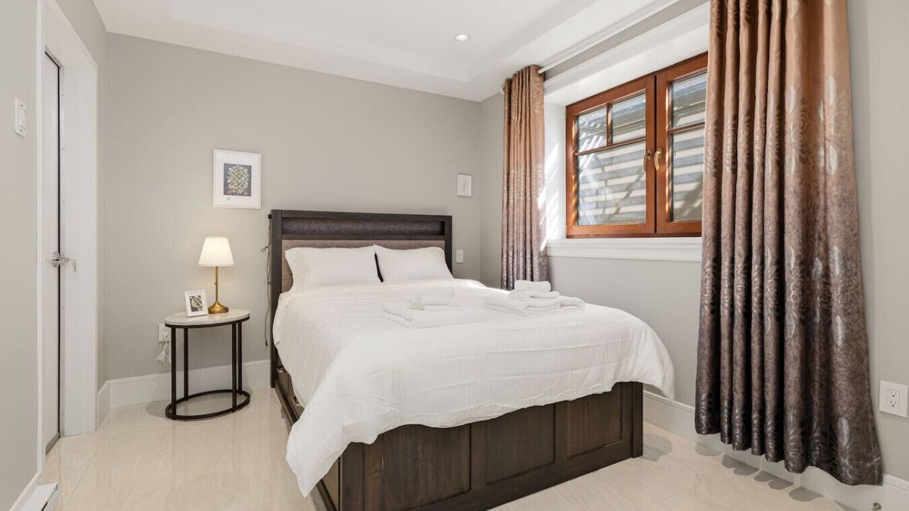 Photo of Bedroom in West Point Grey