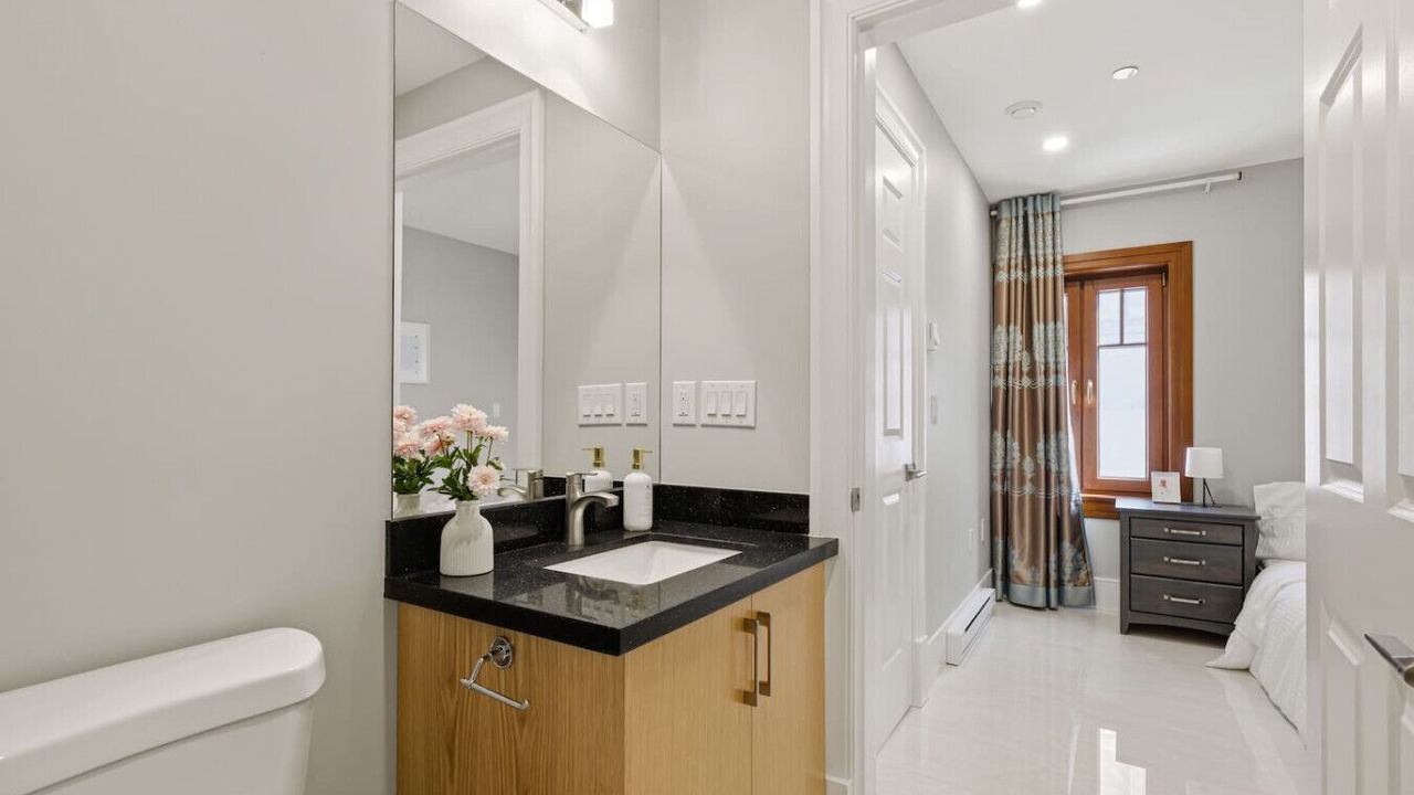Photo of Bathroom in West Point Grey