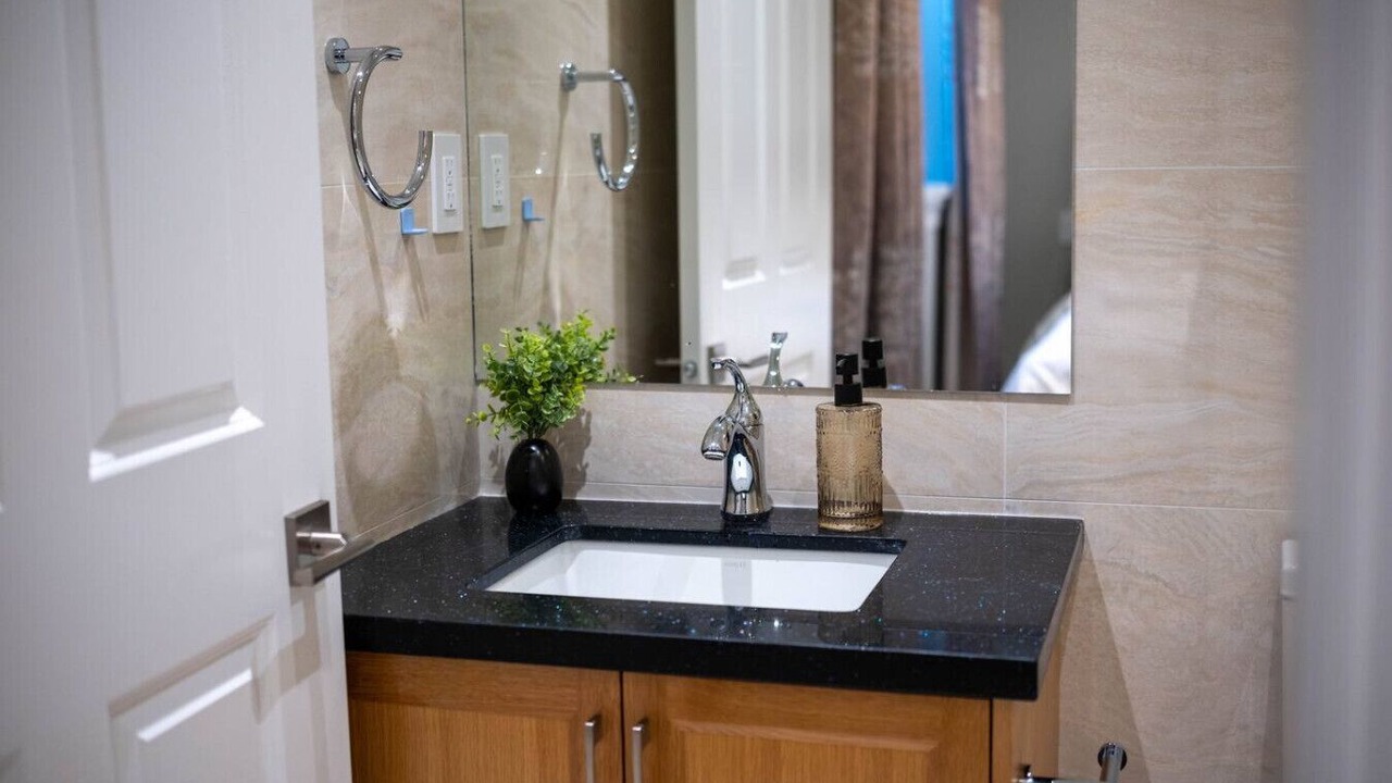 Photo of Bathroom in West Point Grey