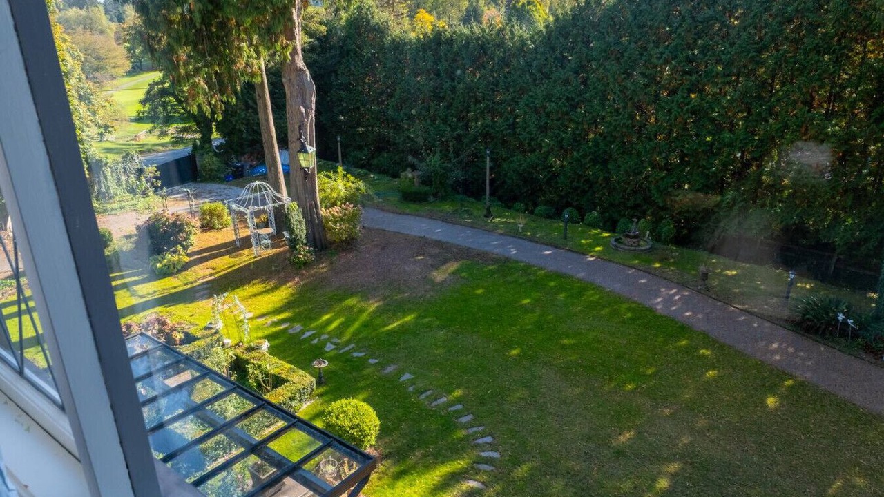 Photo of Outdoor in Kerrisdale