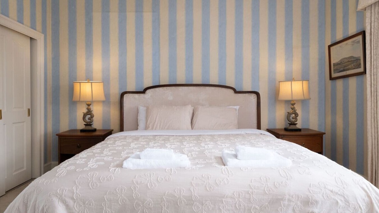 Photo of Bedroom in Kerrisdale