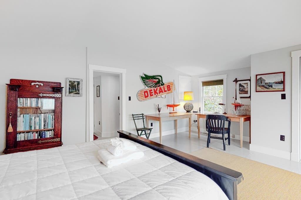 Photo of Bedroom in Cushing