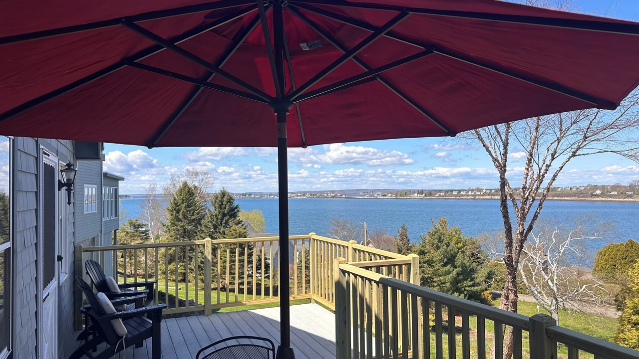 Photo of Patio Balcony in Mid-Coast and Islands
