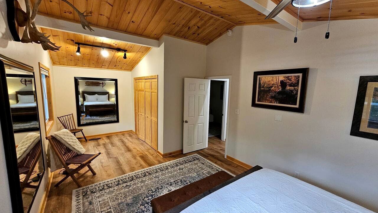 Photo of Bedroom in Bath