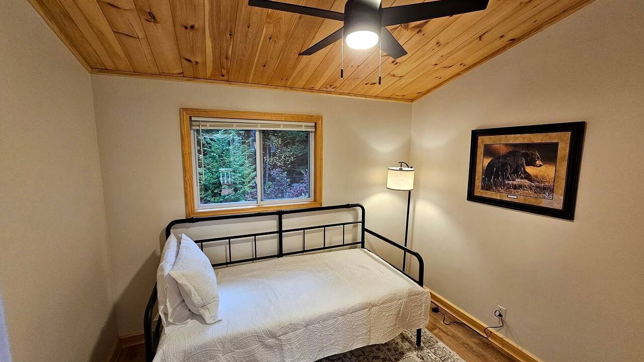 Photo of Bedroom in Bath