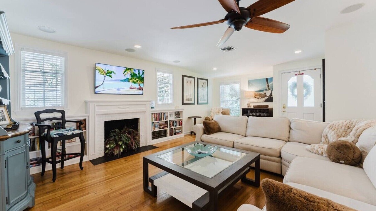 Photo of Livingroom in Grandview Heights