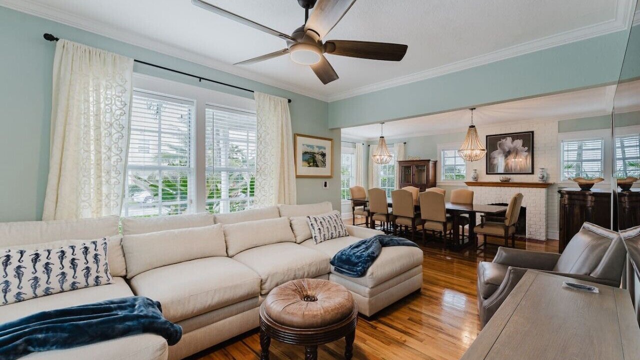 Photo of Livingroom in Grandview Heights