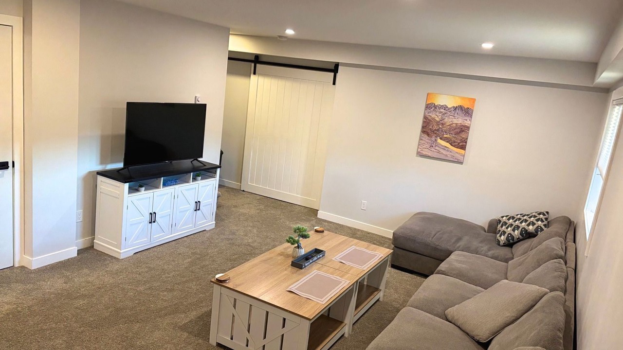Photo of Livingroom in Whitehorse