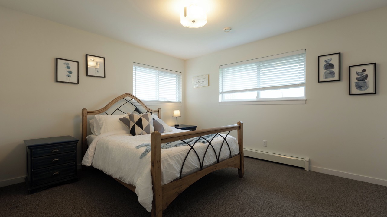 Photo of Bedroom in Metro Vancouver Regional District