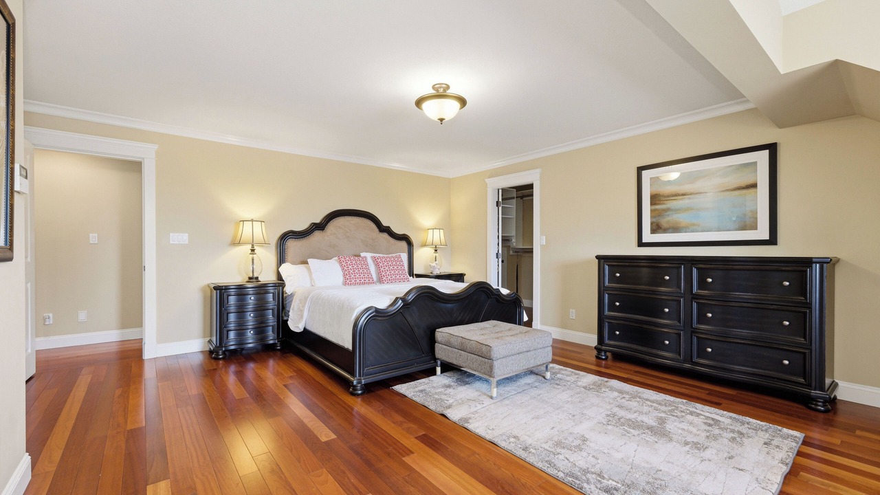 Photo of Bedroom in District of North Vancouver