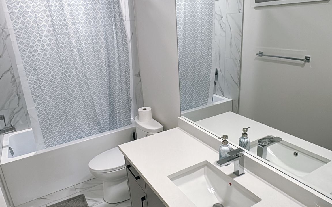 Photo of Bathroom in Division No. 11