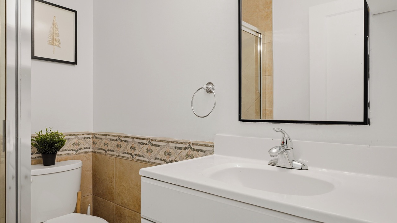 Photo of Bathroom in Kerrisdale