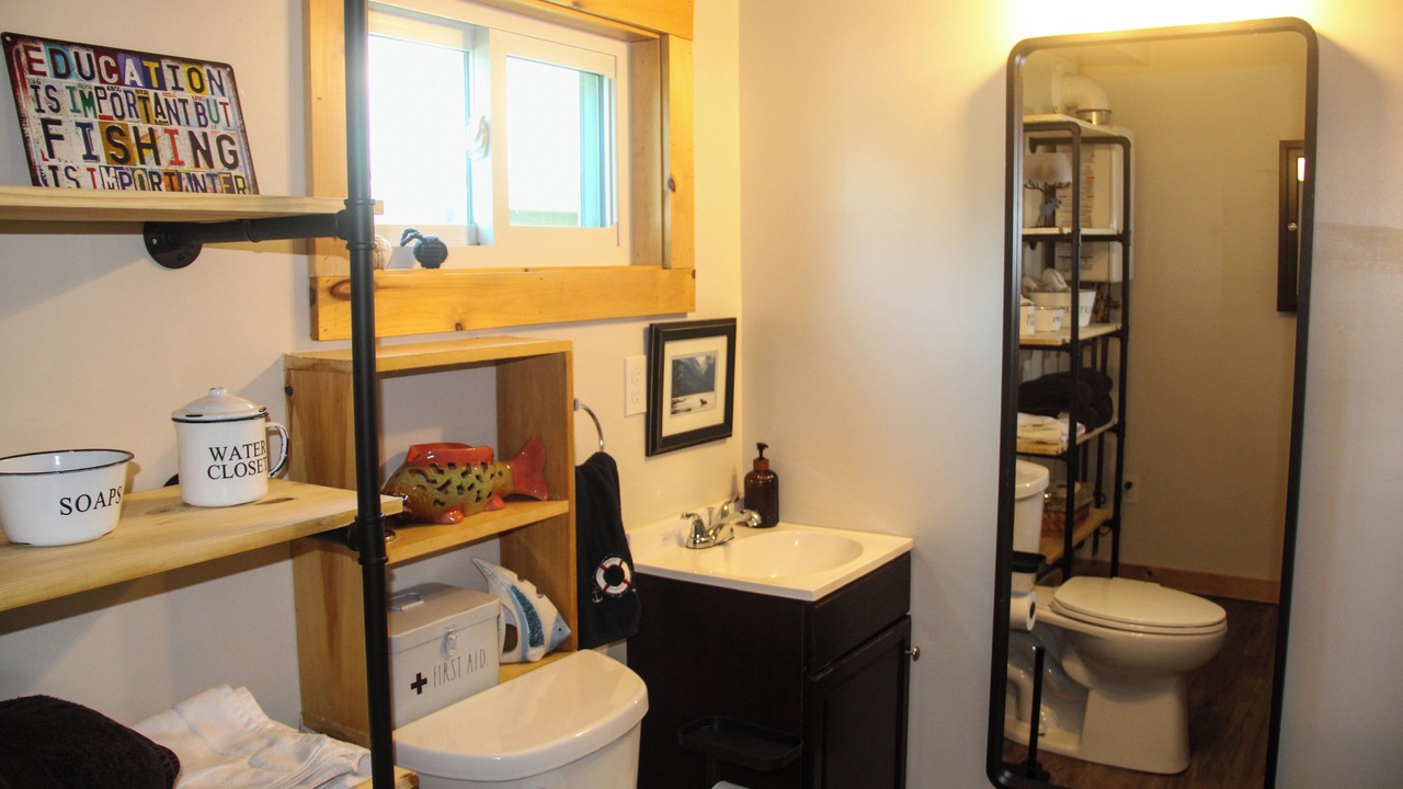 Photo of Bathroom in Malletts Bay