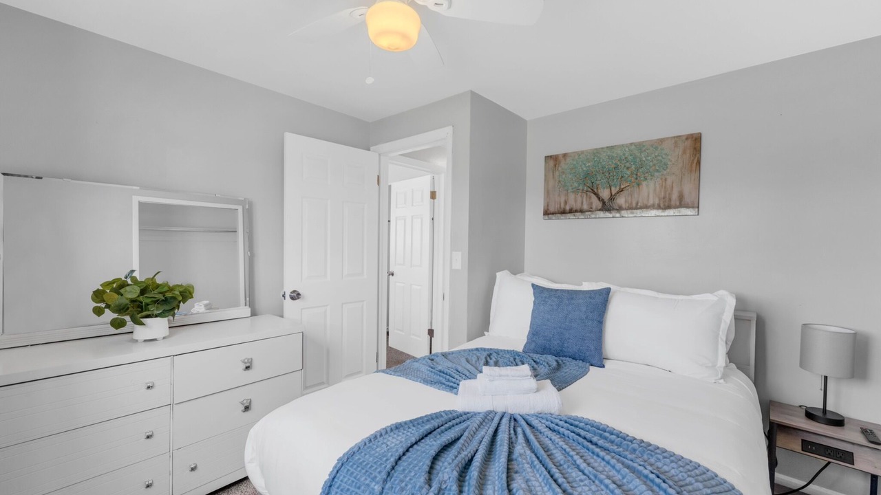Photo of Bedroom in Lorain