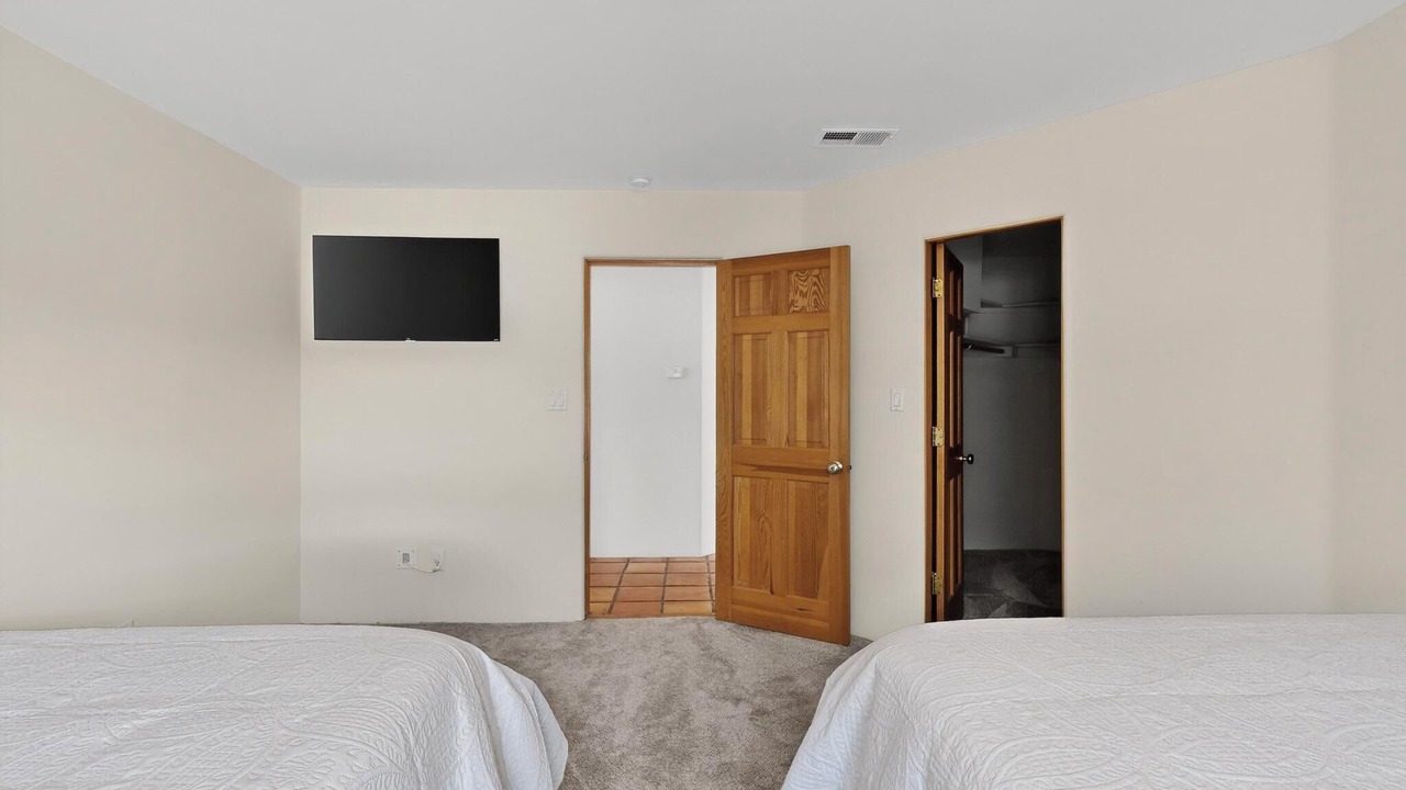 Photo of Bedroom in Placitas