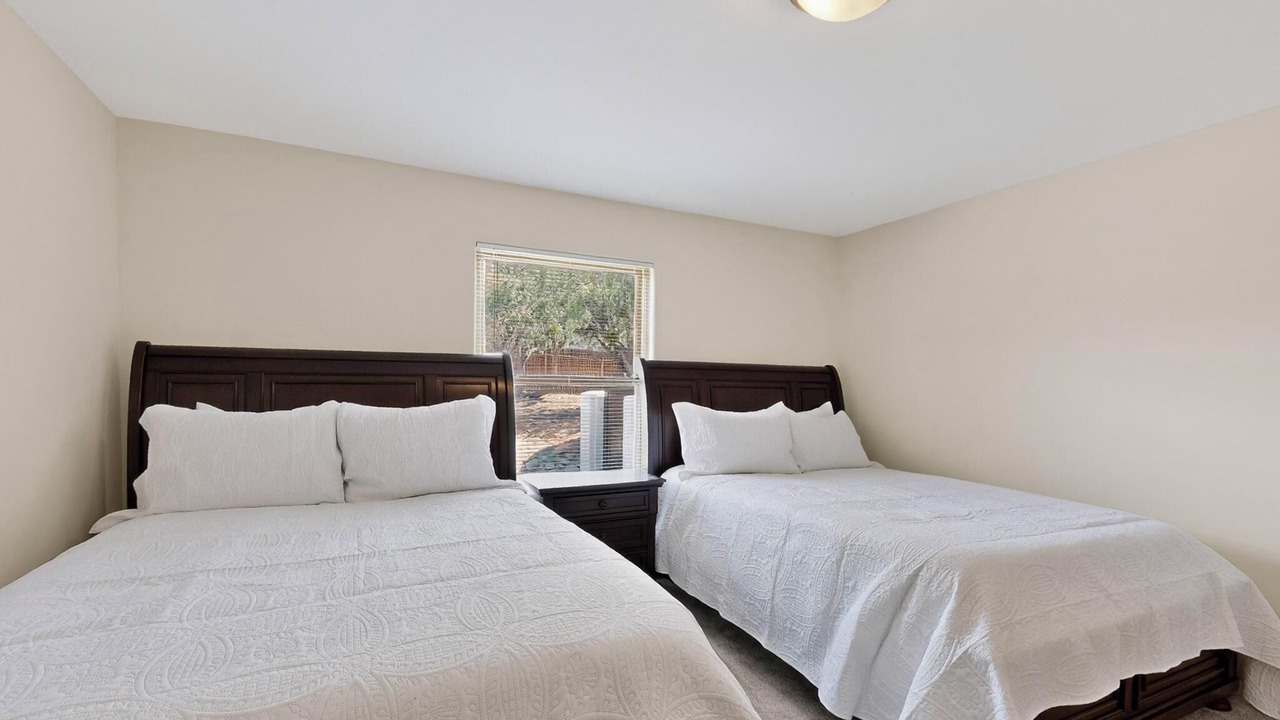 Photo of Bedroom in Placitas