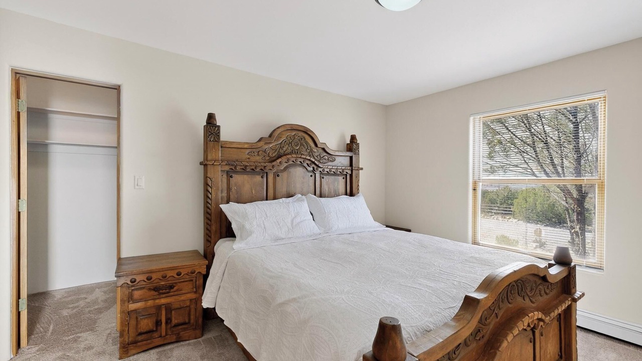 Photo of Bedroom in Placitas