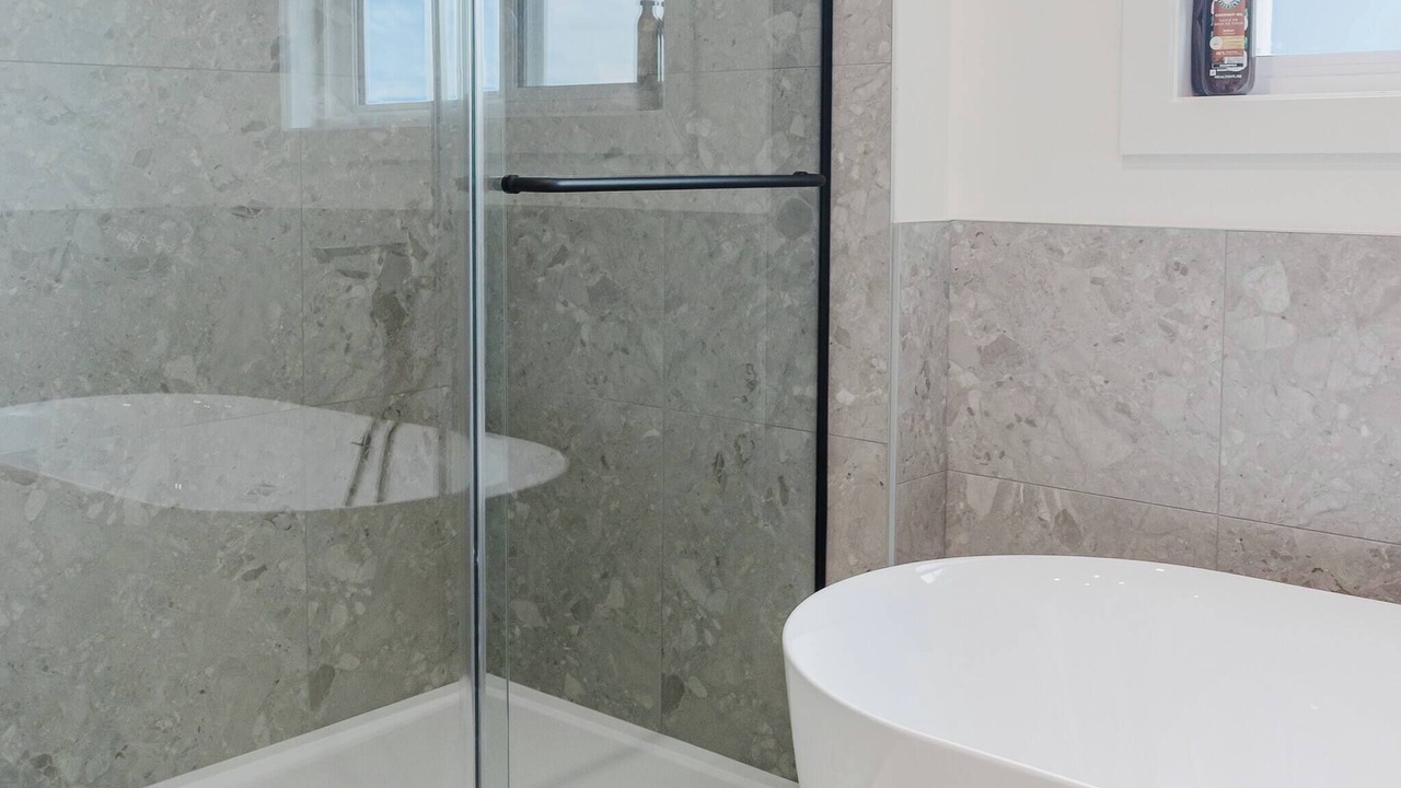Photo of Bathroom in Leduc