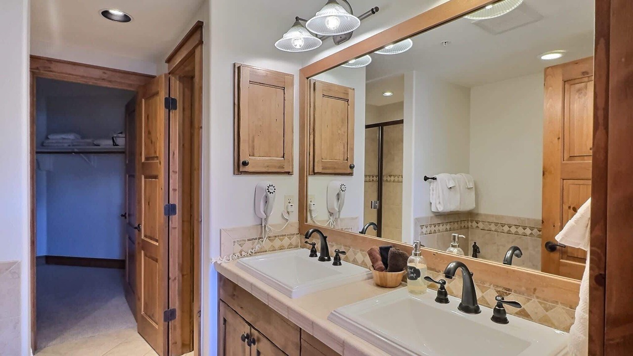 Photo of Bathroom in Mount Crested Butte
