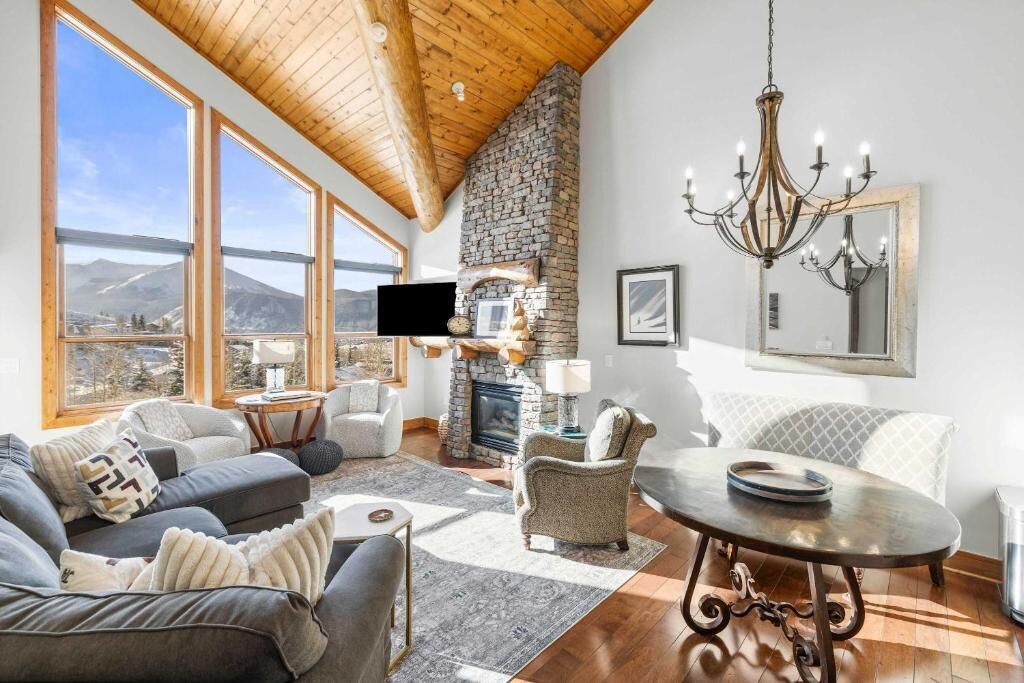 Photo of Livingroom in Mount Crested Butte