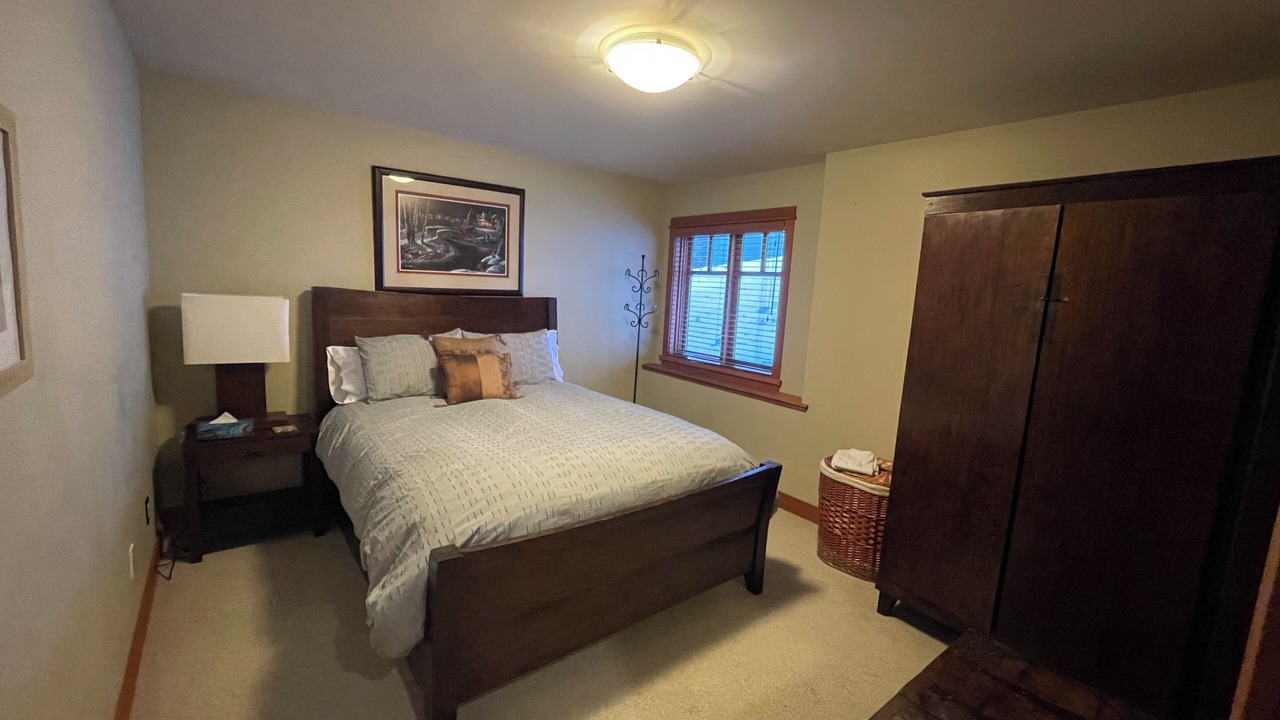 Photo of Bedroom in Big White Ski Resort