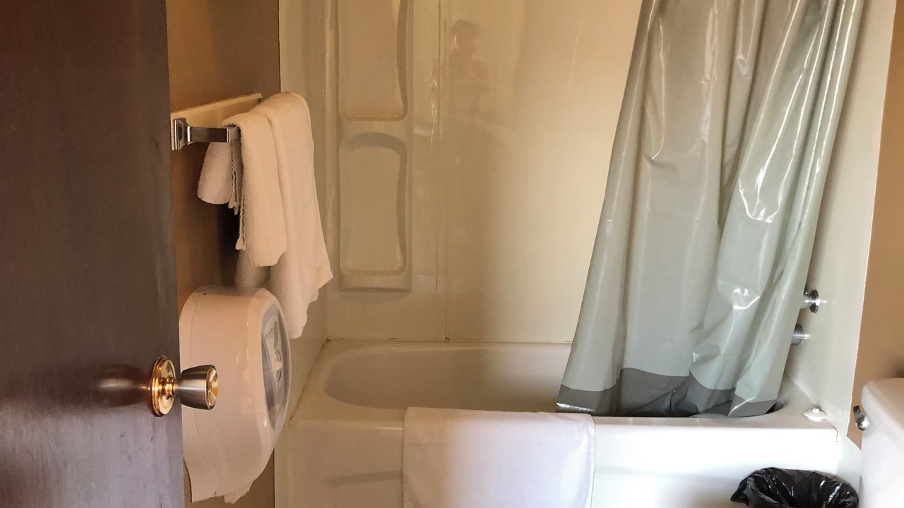 Photo of Bathroom in Kelvington