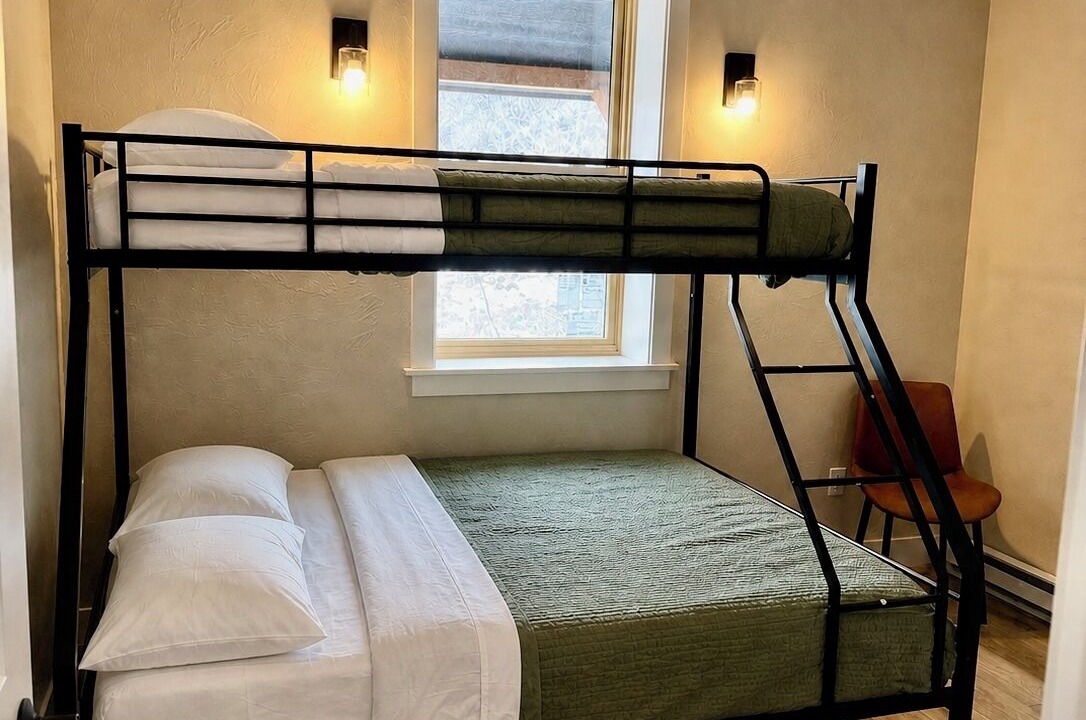 Photo of Bedroom in Crested Butte South