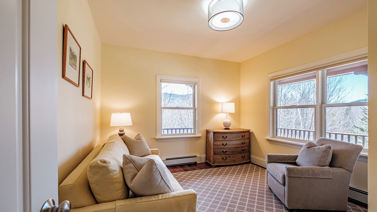 Photo of Livingroom in Sunday River Area