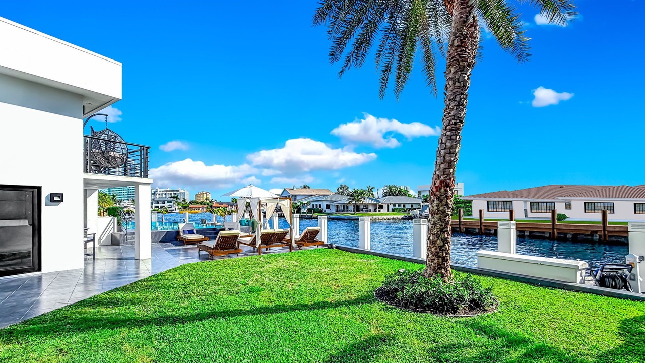 Photo of Patio Balcony in Pompano Isles