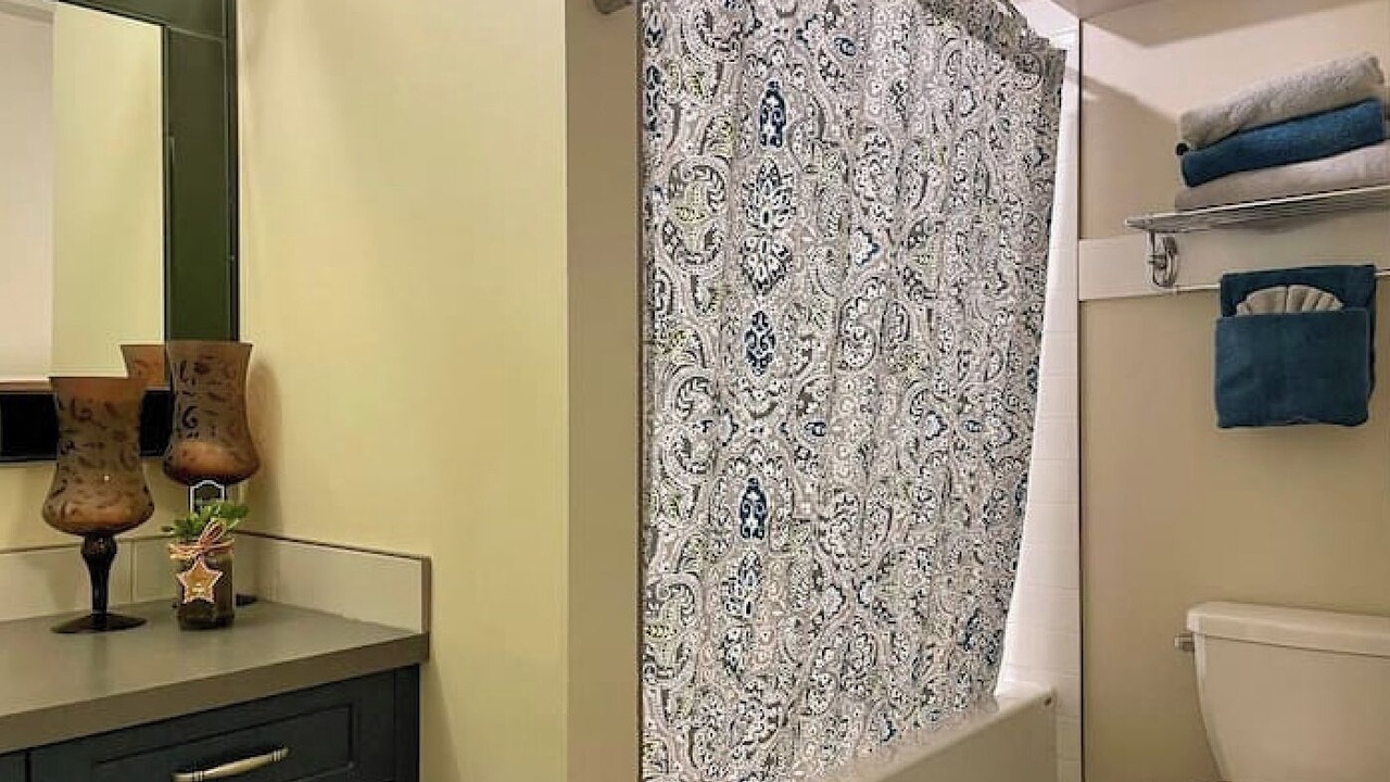 Photo of Bathroom in Okanagan-Similkameen