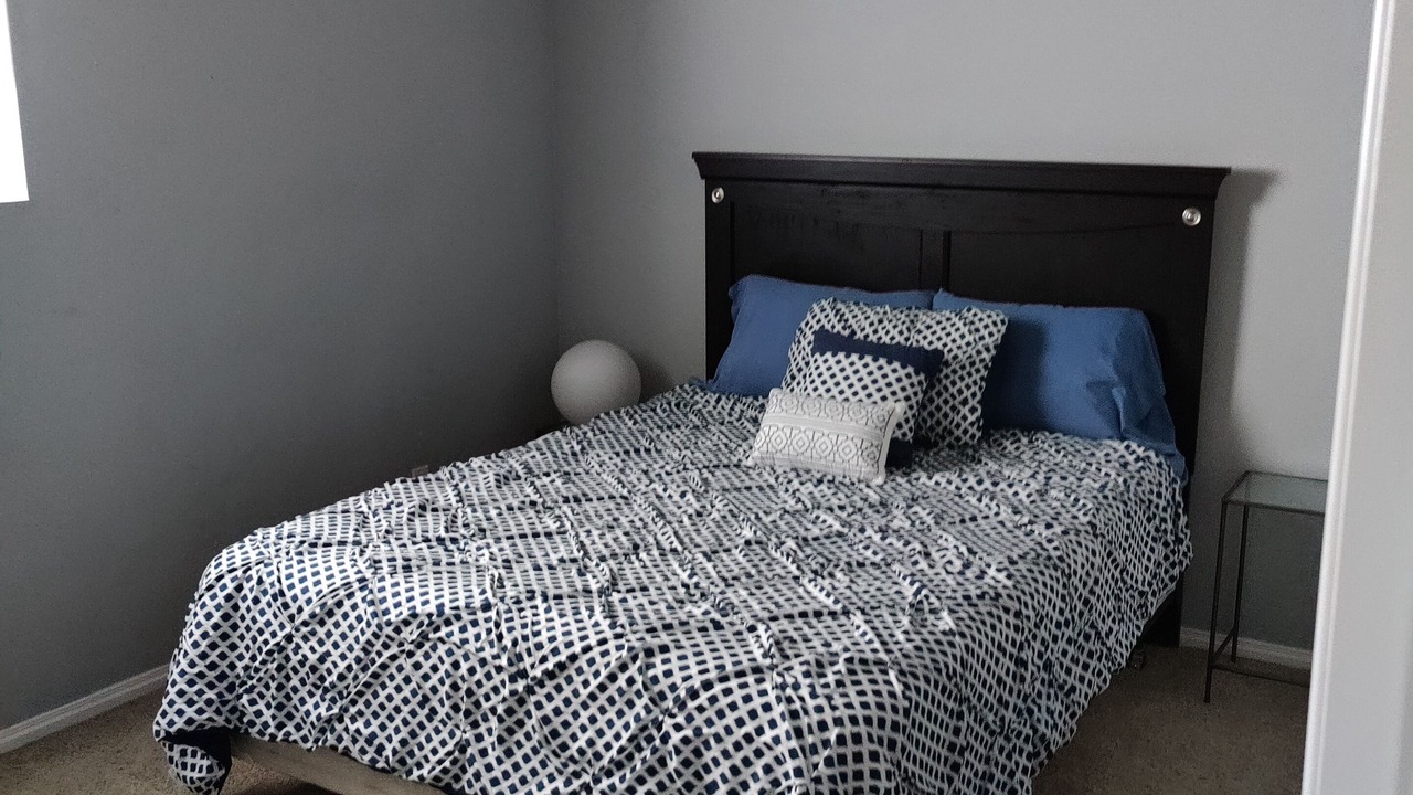 Photo of Bedroom in Fort Saskatchewan