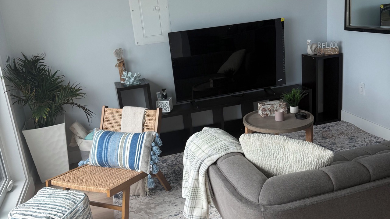 Photo of Livingroom in White Rock