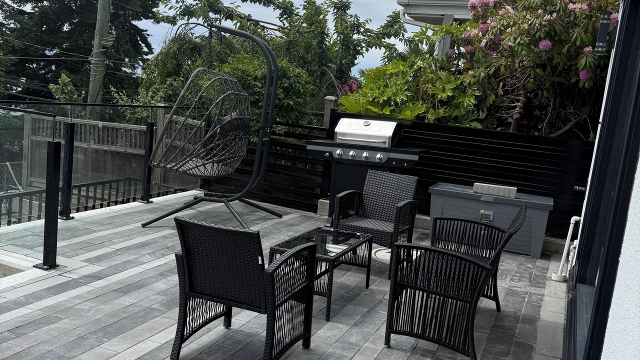Photo of Patio Balcony in White Rock