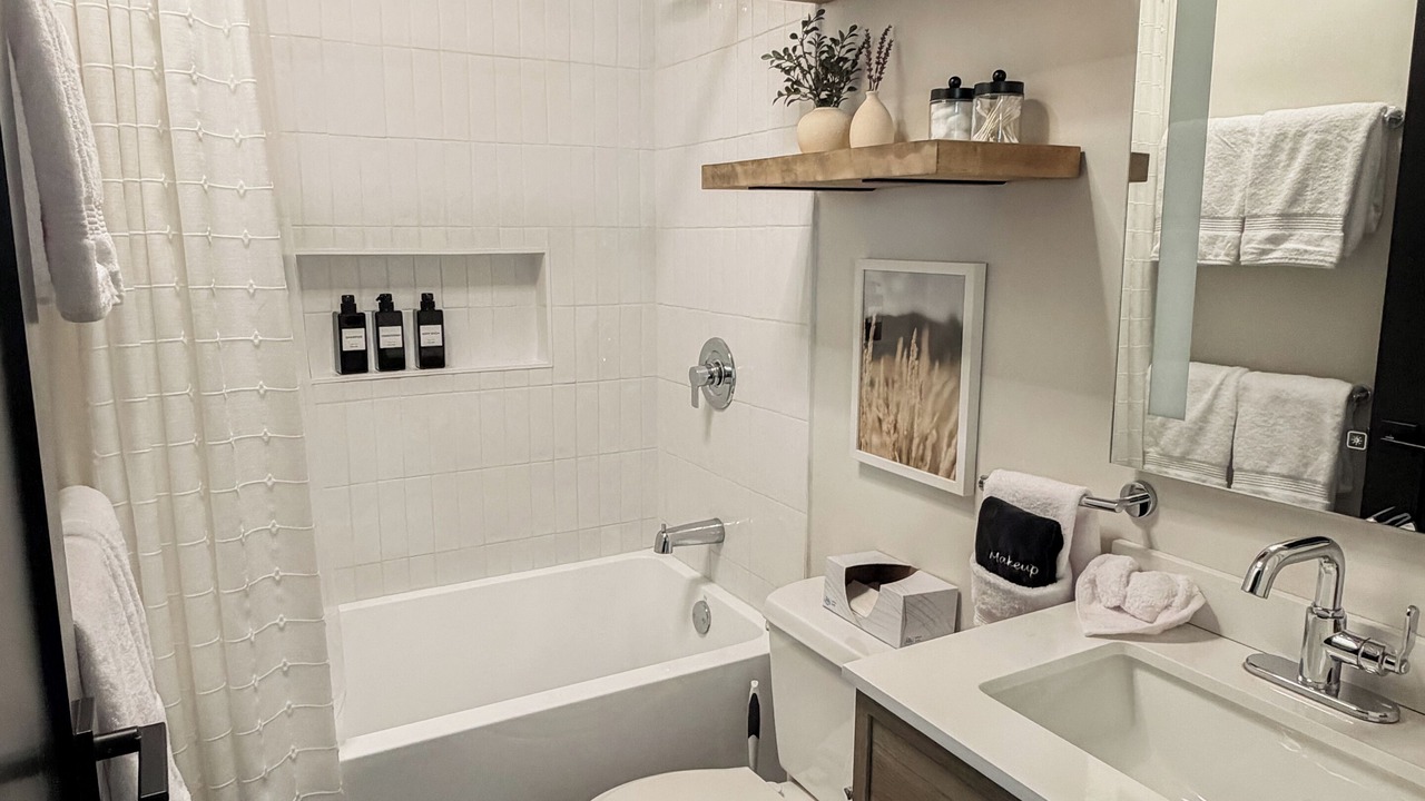 Photo of Bathroom in Glenwood Springs