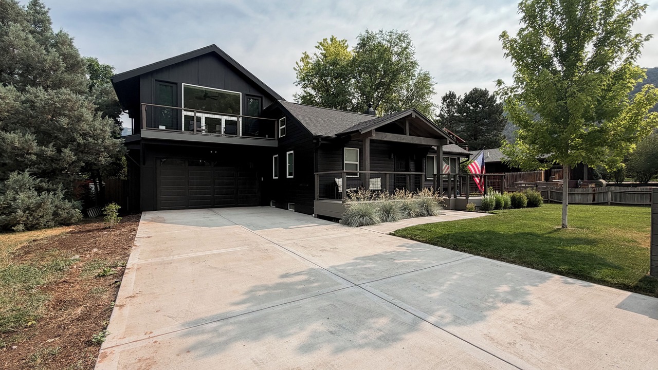 Photo of Outdoor in Glenwood Springs