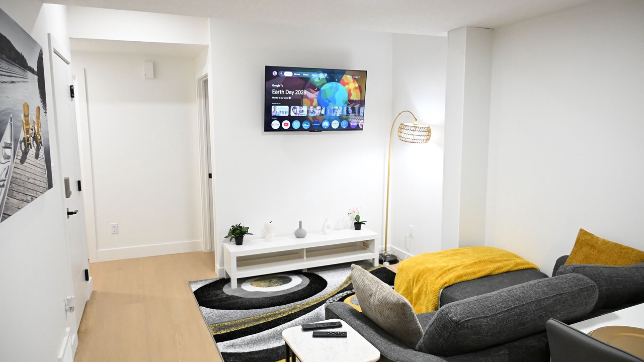 Photo of Livingroom in Leduc County