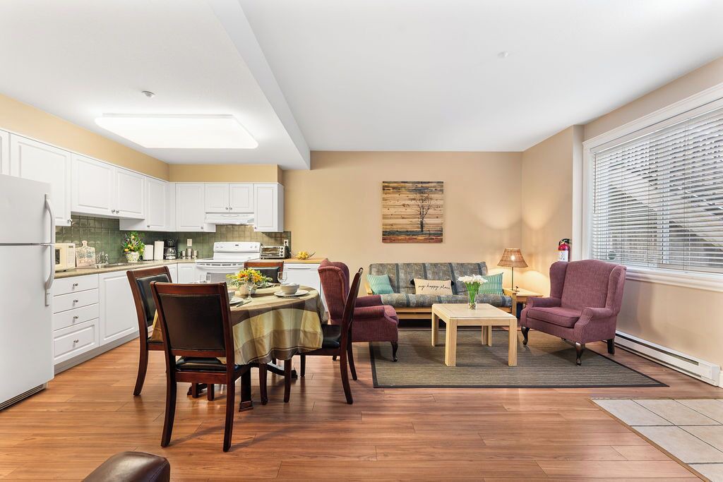 Photo of Livingroom in White Rock