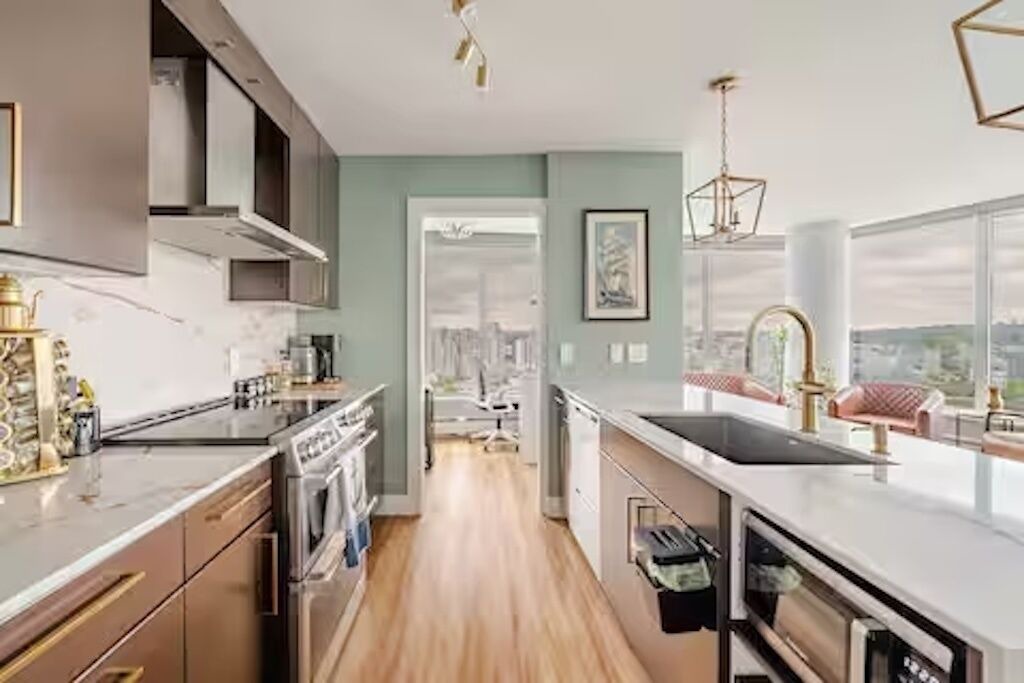 Photo of Kitchen in Central