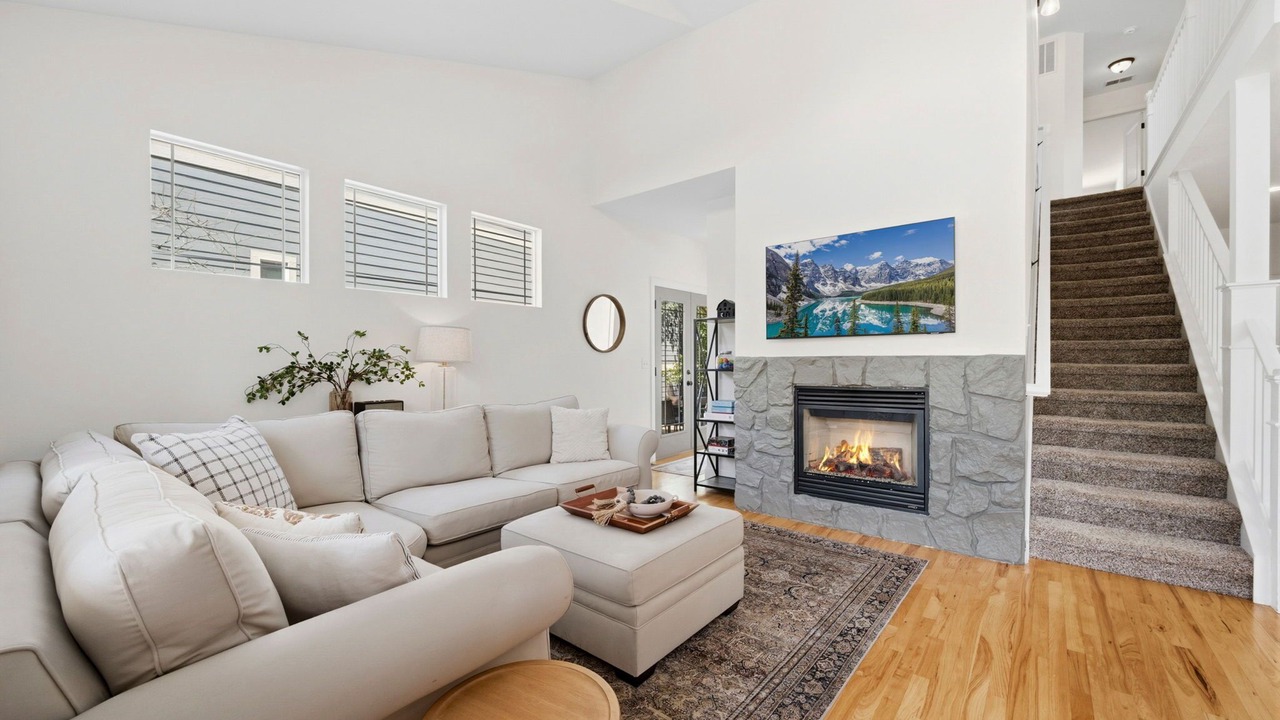 Photo of Livingroom in Old Town North