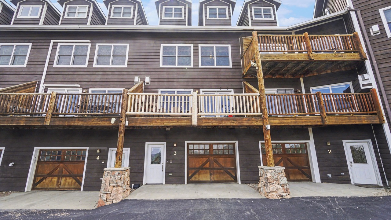 Photo of Patio Balcony in Estes Park