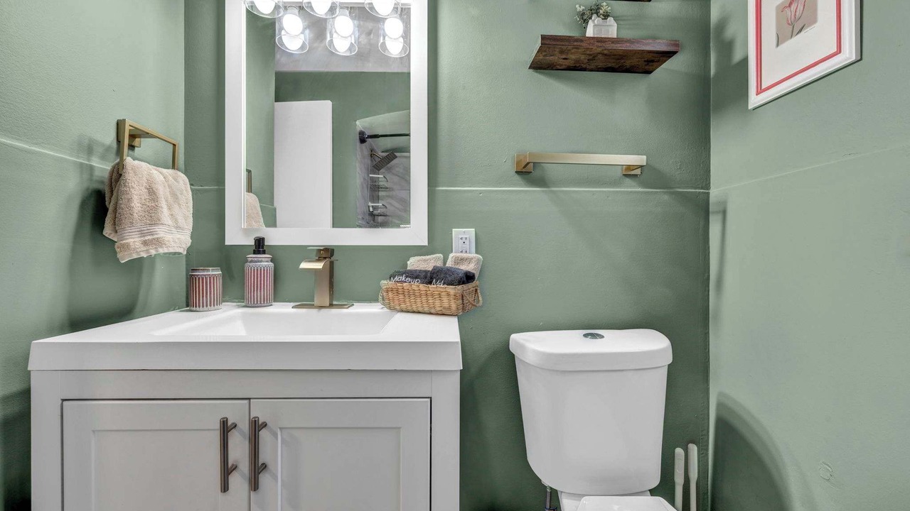 Photo of Bathroom in Lakewood