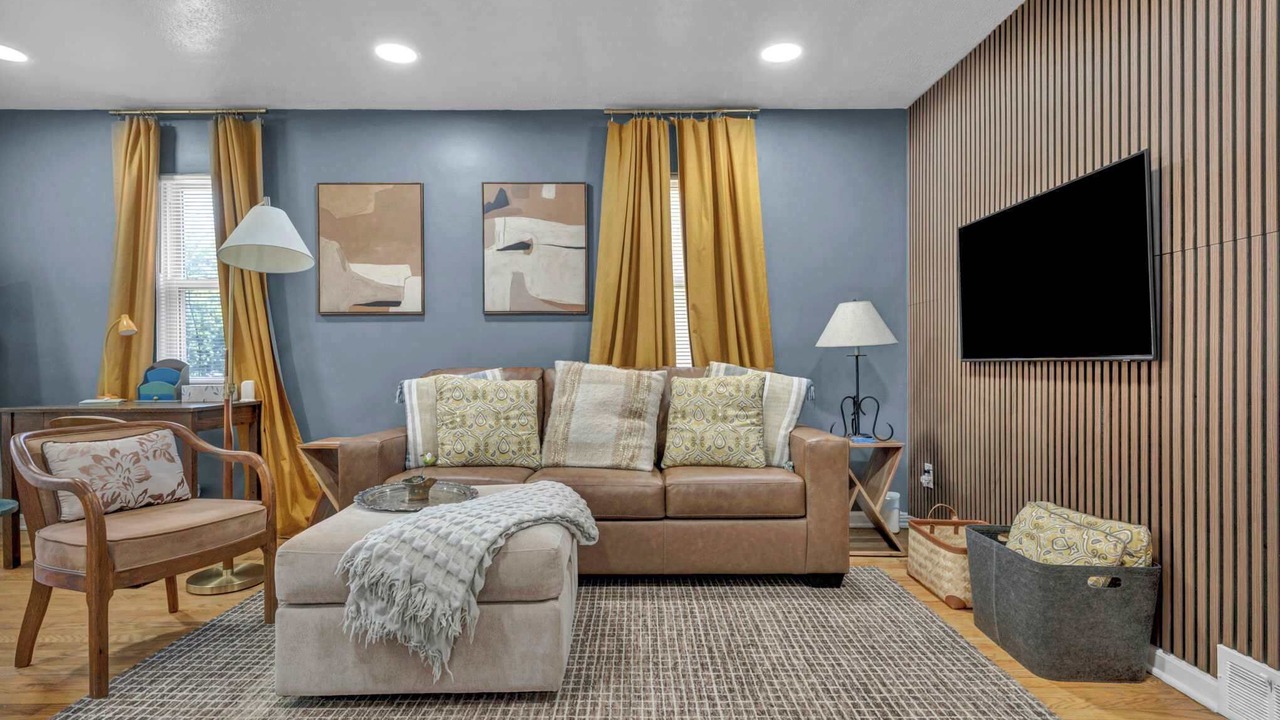 Photo of Bedroom in Lakewood