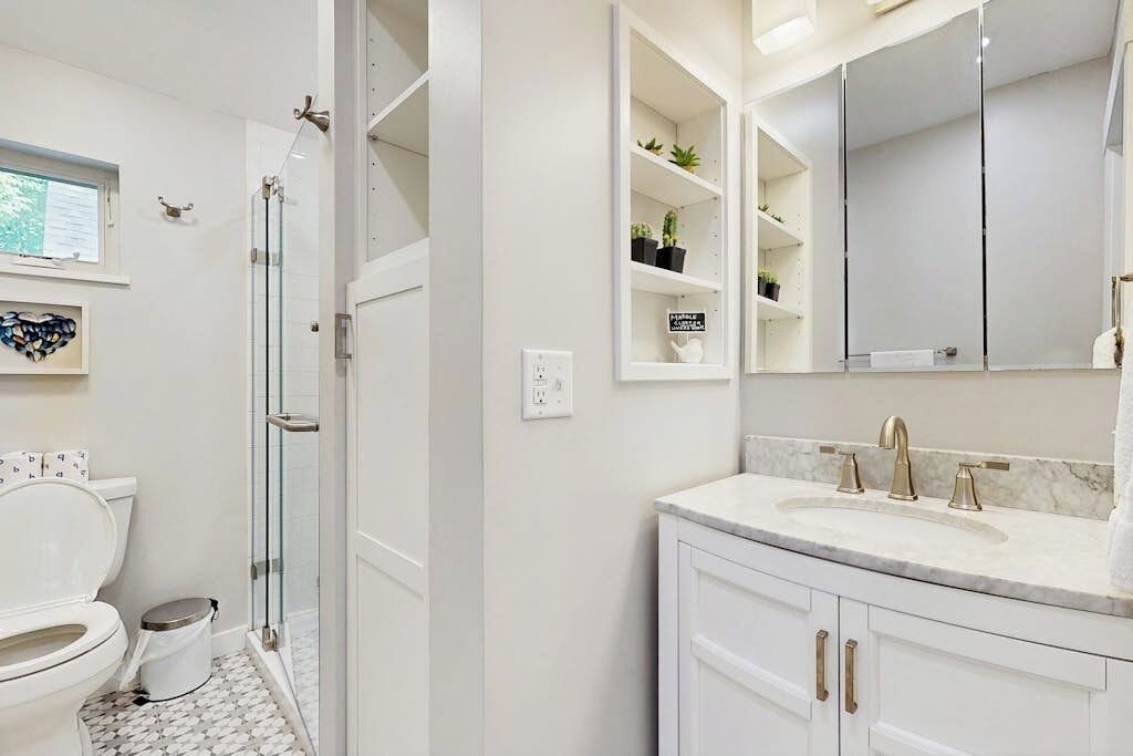 Photo of Bathroom in Lincolnville
