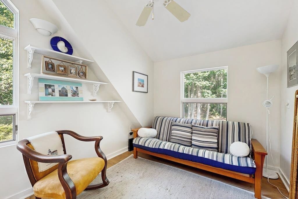 Photo of Livingroom in Lincolnville