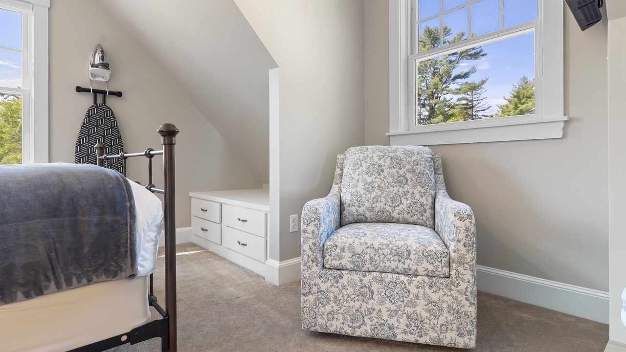Photo of Bedroom in Boothbay