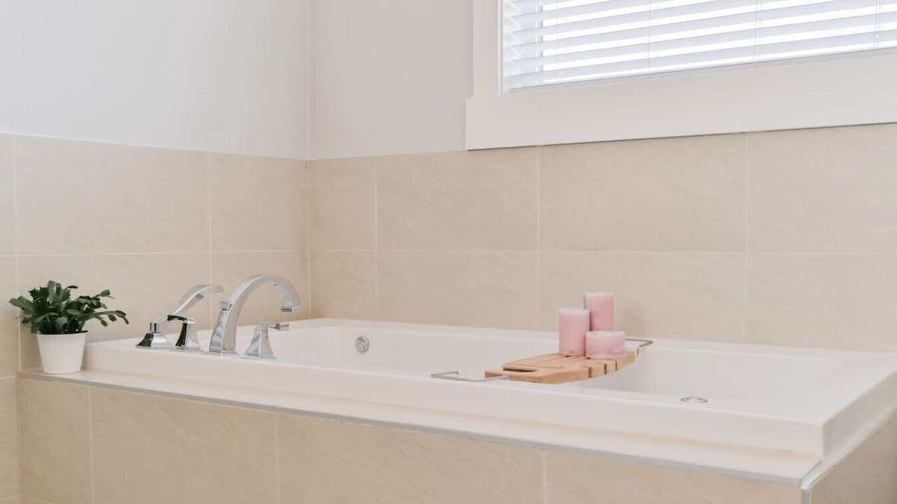 Photo of Bathroom in Sunalta