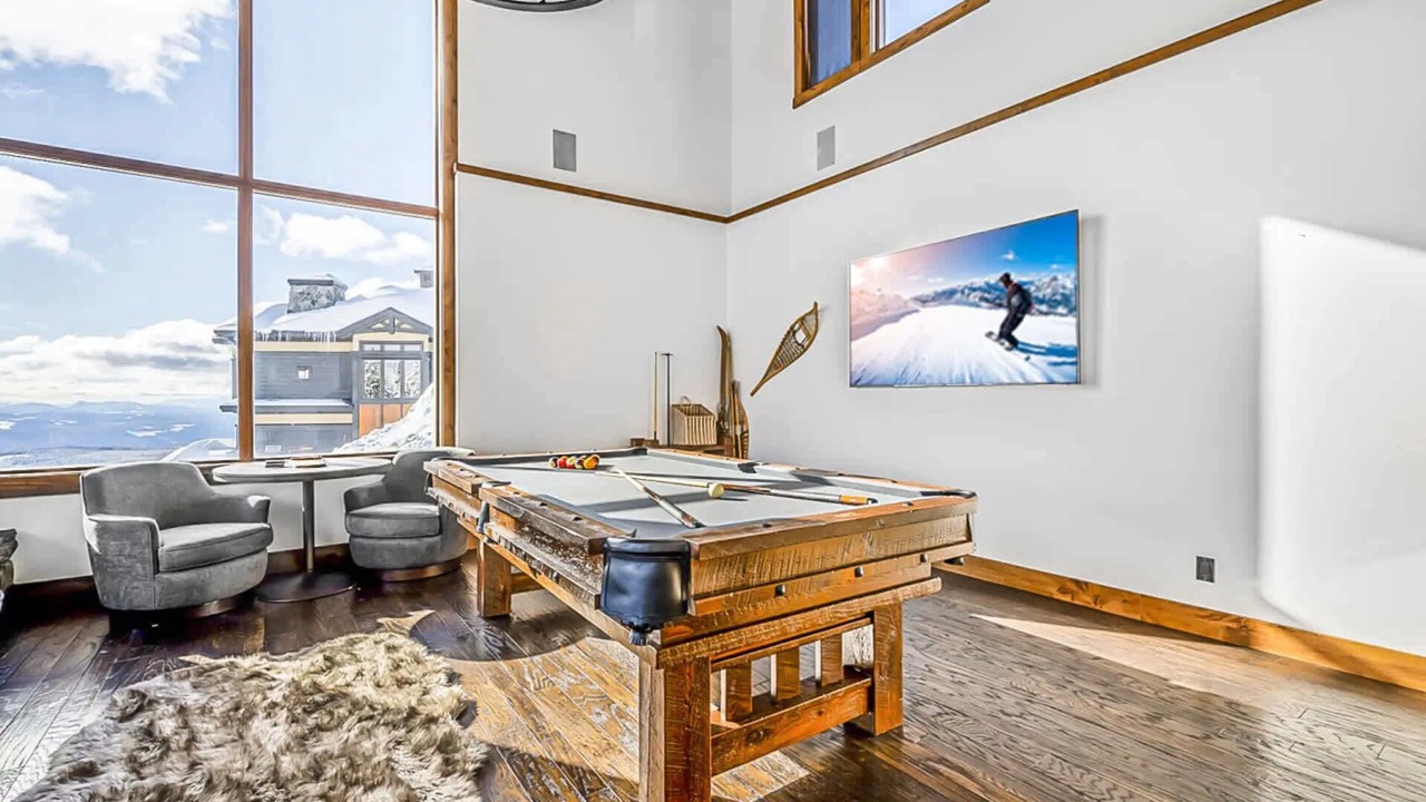 Photo of Bedroom in Big White Ski Resort