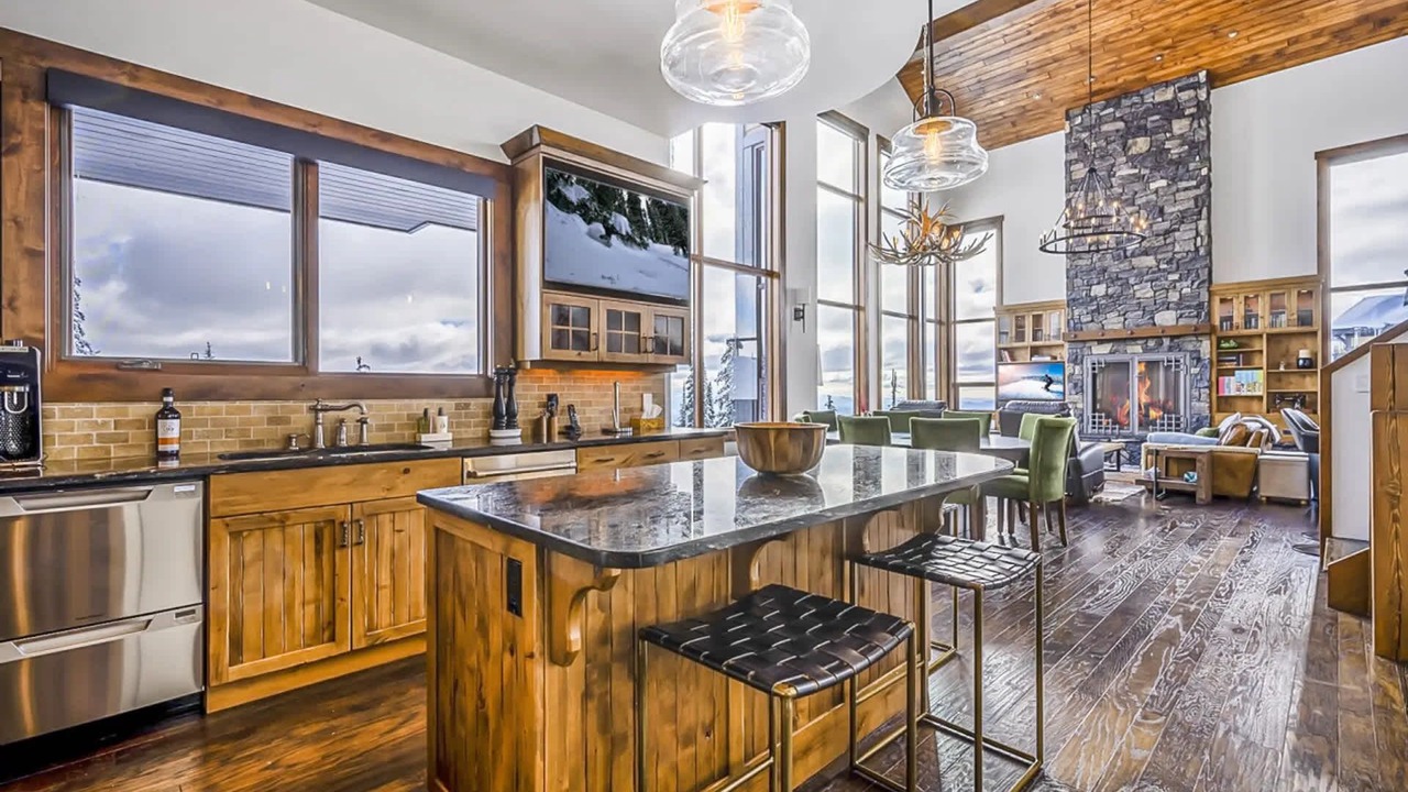 Photo of Kitchen in Big White Ski Resort