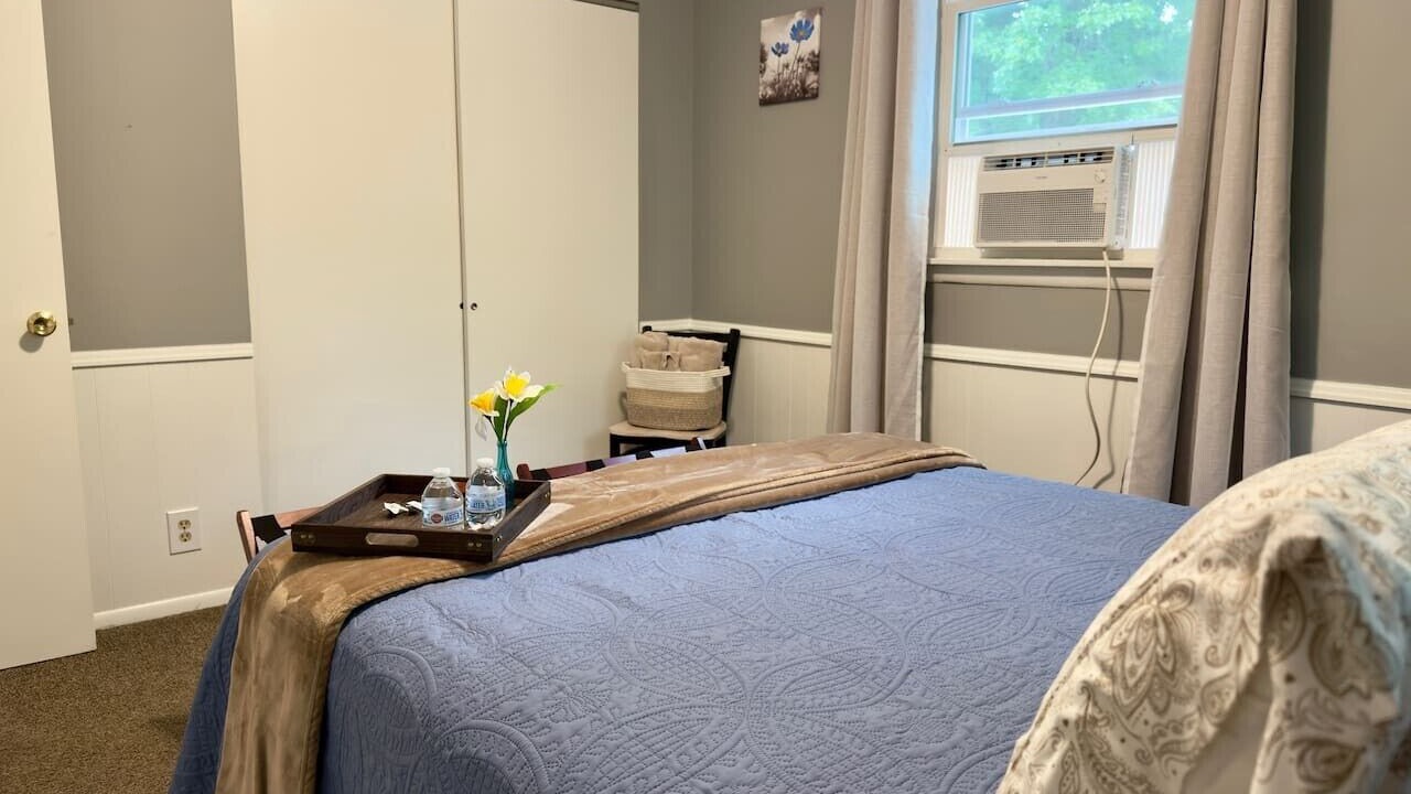 Photo of Bedroom in Avon
