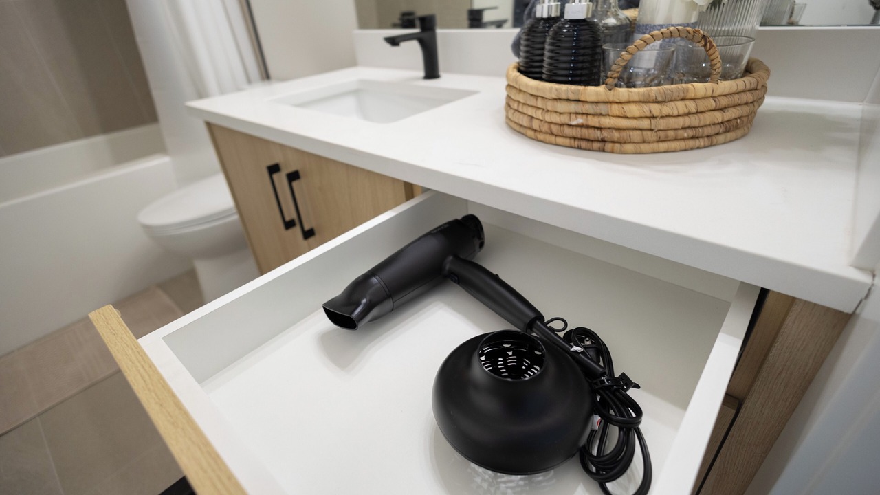 Photo of Bathroom in Shaganappi
